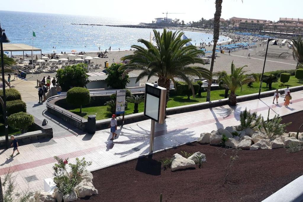 CORNELIA'S HOME 1B primera línea de playa Los Cristianos (Tenerife) Exterior foto